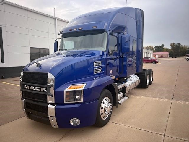 2022 MACK ANTHEM 64T - image 1 of 6